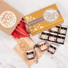 Load image into Gallery viewer, Cheese.Loves.Jam Mini Gift Box

