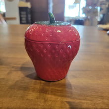 Load image into Gallery viewer, Strawberry Pot
