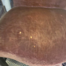Load image into Gallery viewer, French Provential Lous XV Style Chair
