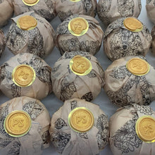 Load image into Gallery viewer, Potager Bath Bombs
